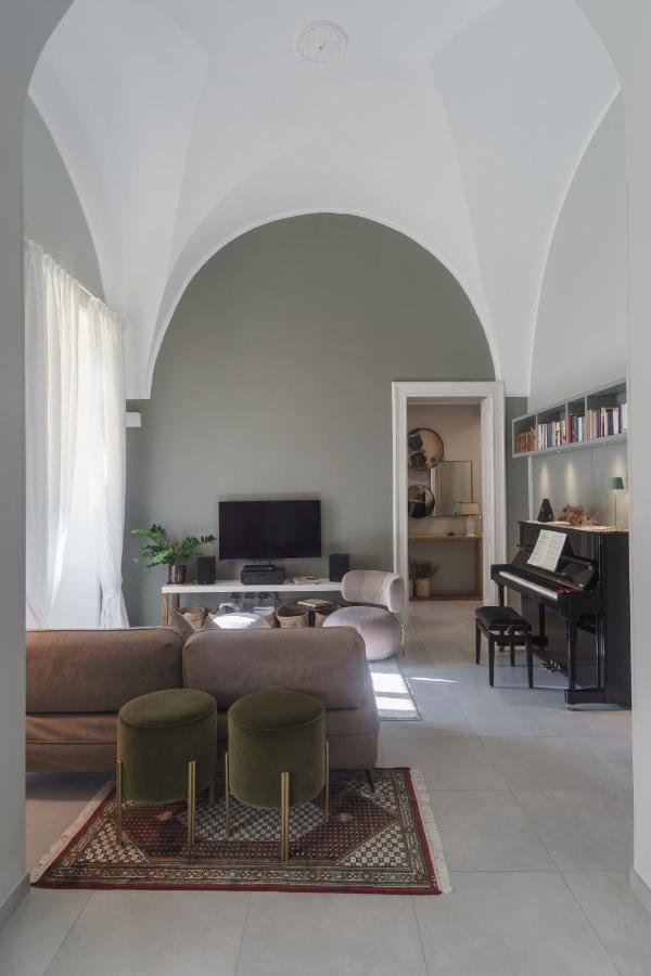 Dimora Elce Suites Elegance & Design Lecce Bagian luar foto
